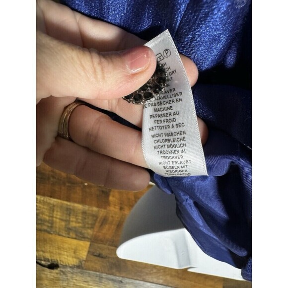 adrianna papell evening essentials Blazer/jacket 3/4” Sleeve. Size 6 Blu… - Picture 9 of 11